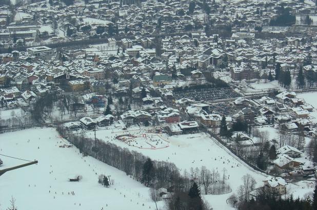 Vista de Kitzbühel desde la mítica pista de Hahnenkamm