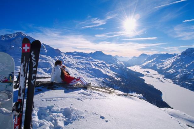 Maravilloso panorama de esquí en St.Moritz, Suiza