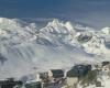 Record de afluencia de esquiadores en Candanchú y reapertura del telesilla Rinconada-Tortiellas