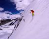 Kilian Jornet presenta el vídeo de otra hazaña: ha esquiado la pared vertical más alta de Europa