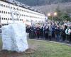 Se inaugura la escultura en homenaje a Blanca Fernández Ochoa en Vielha