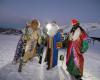 Los Reyes Magos han esquiado por la pista El Río iluminada de Sierra Nevada hasta Pradollano