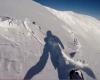 Estremecedora grabación de un snowboarder engullido por un alud