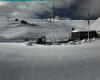El exceso de nieve retrasa el Inicio del esquí de verano en Passo Stelvio