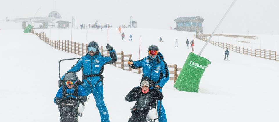 Jornada de esquí adaptado: La candidatura Andorra 2029 promueve la inclusión en la nieve