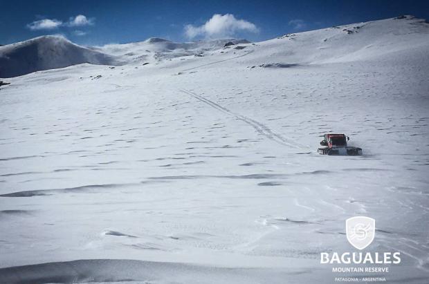 Un practicante de snowboard pierde la vida en una avalancha cerca de Bariloche