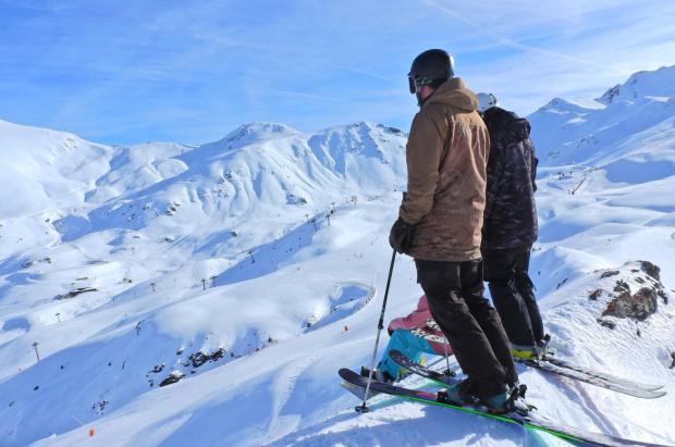 El 97% de los esquiadores piensa esquiar este invierno y prefiere hacerlo en enero