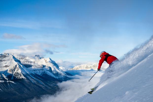 6 paraísos blancos donde esquiar a la espera de la nieve en la Península