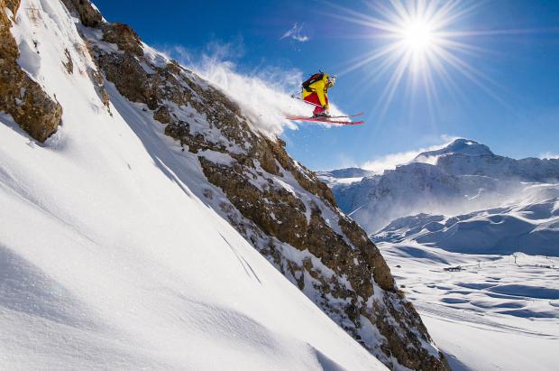 Los Alpes franceses esperan a los esquiadores con más nieve y pistas por el Puente de Diciembre