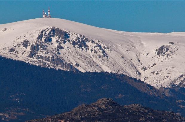 La nieve cerca de Madrid: dónde esquiar en el Centro de España