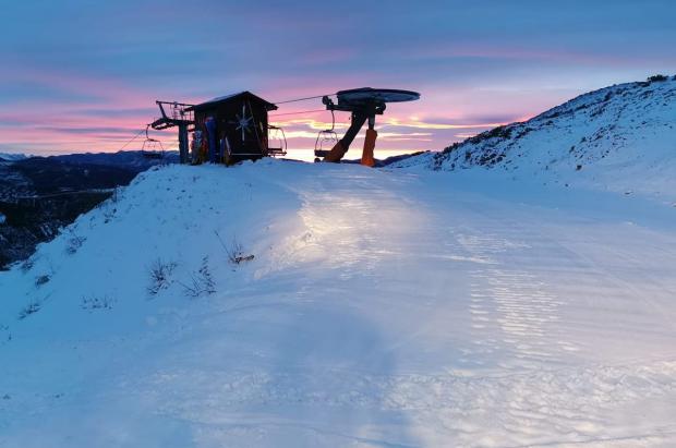 Leitariegos Existe pide que se aproveche la primavera para renovar la estación de esquí