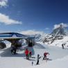 Italia, Valle de Aosta, Cervinia (Cervinia-Zermatt), breuil-cervinia llegada telesilla Bontadini