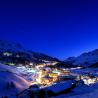 Italia, Valle de Aosta, Cervinia (Cervinia-Zermatt), Cervinia Nocturna