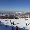 Día soleado de esquí en Duolemeidi Mountain Resort