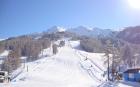 Día soleado de esquí en Chiomonte Frais