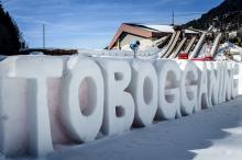Toboganning, otra forma de deslizarse por la nieve suiza de Leysin