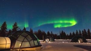 Soñando con auroras boreales en un Iglú de cristal en Laponia