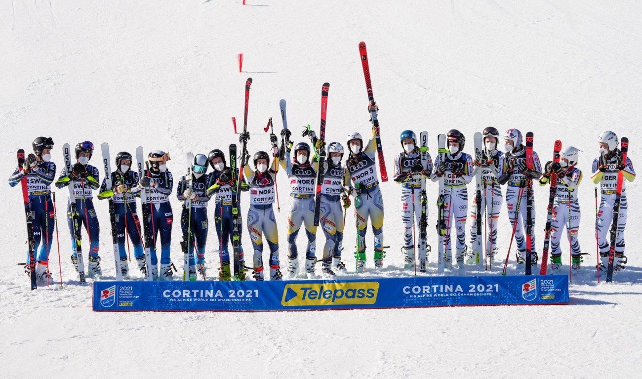 Noruega vence a Suecia y se adjudica la prueba por equipos del Mundial de Cortina