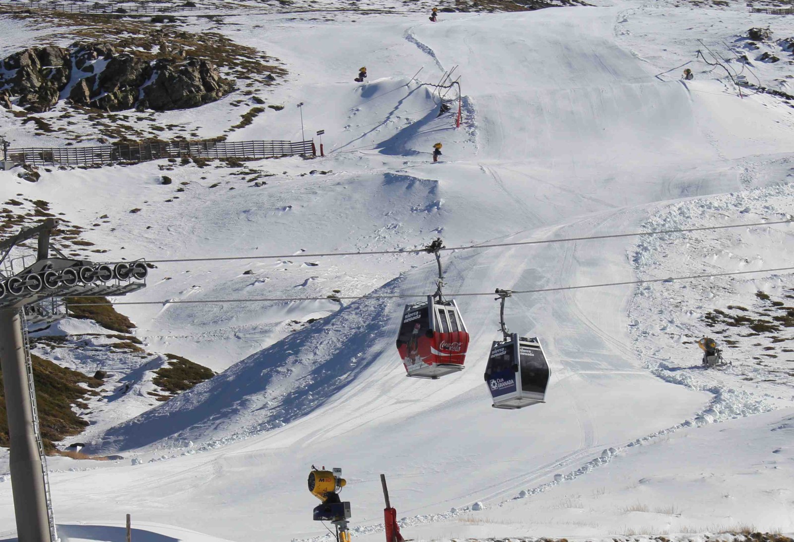 Se reactiva el proyecto para unir Granada y Sierra Nevada con un teleférico