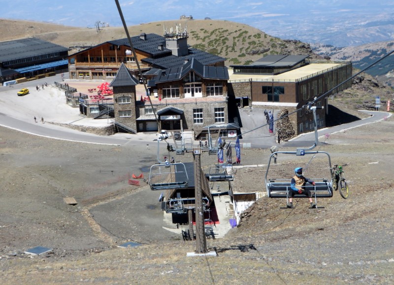 Sierra Nevada tendrá abiertas sus instalaciones y actividades veraniegas hasta el 7 de septiembre 