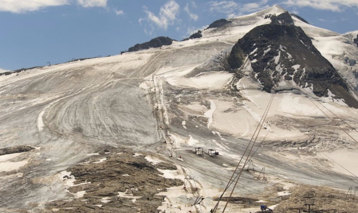 Tignes cierra su glaciar para el esquí de verano por falta de nieve