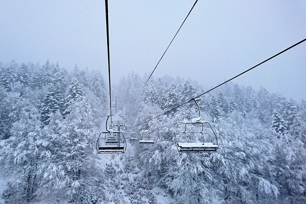 El Grand Tourmalet recoge hasta 50 cm de nieve nueva y aún se espera más. Foto: N´PY Nuevos Pirineos