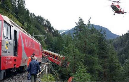 Descarrila el famoso tren Glacier Express cerca de Saint Moritz 