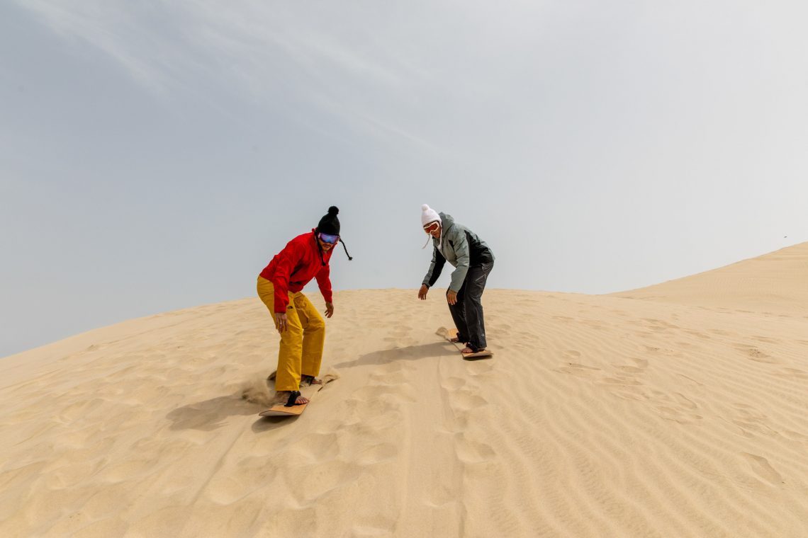 Qatar promueve su arena para esquiar y hacer snowboard a los que no han podido ir a la nieve