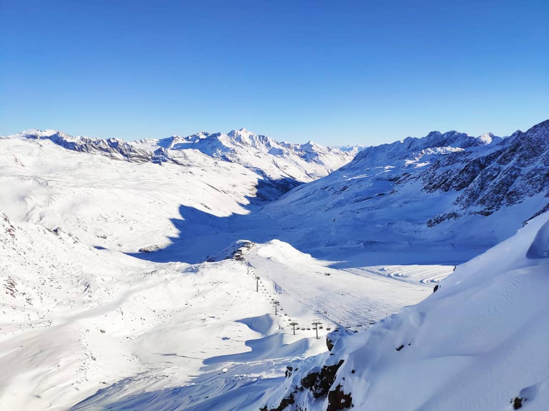 Tirol del Sur no hace caso y las estaciones siguen abiertas a “todos” los esquiadores