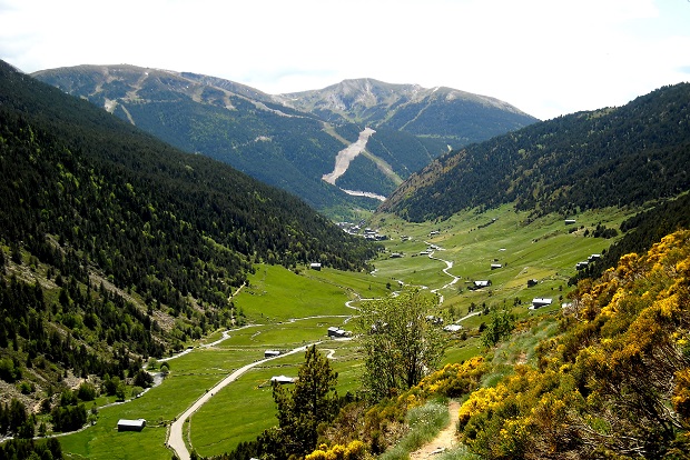 La Vall d´Incles, un lugar situado en un entorno natural privilegiado en el que rodeaGrandvalira