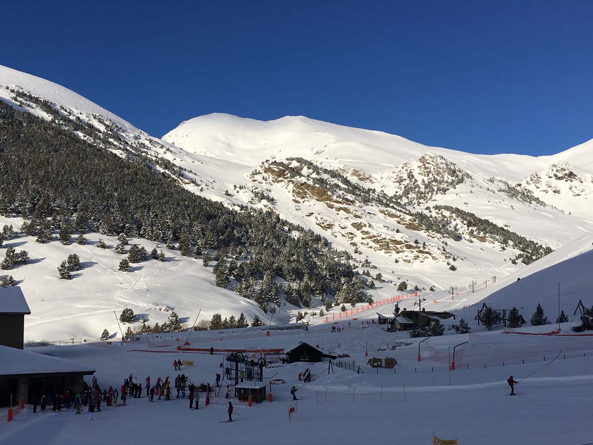 Empieza el esquí de primavera en Vall de Núria