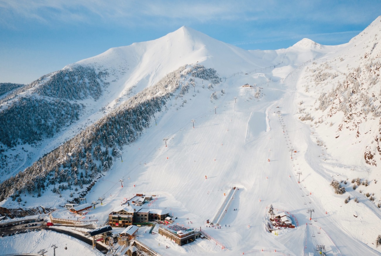 Andorra presentará una dura batalla por atraer al esquiador español y francés el próximo invierno