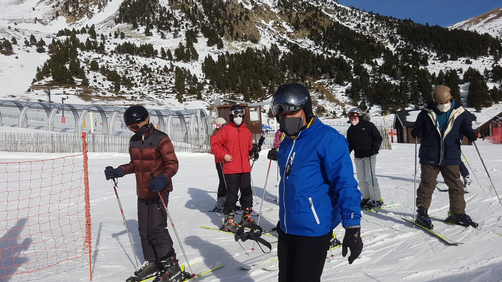 Primer fin de semana con el 90% menos de esquiadores en las pistas del Pirineo de Girona