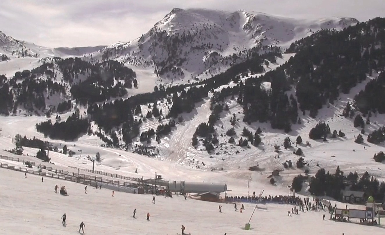Ski Andorra afirma que no se están vendiendo forfaits a esquiadores extranjeros