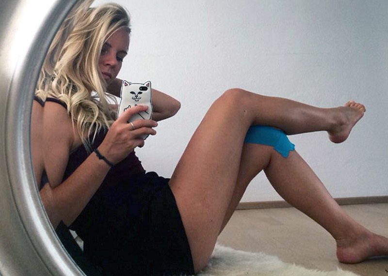 La esquiadora Lisa Zimmermann revoluciona las redes publicando una foto desnuda
